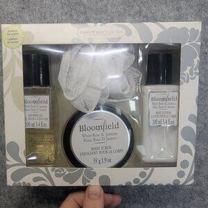 Bloomfield bathing set lotion scrub loofah white rose jasmine